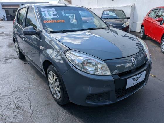 RENAULT SANDERO 1.6 EXPRESSION 8V FLEX 4P MANUAL RENAULT SANDERO 1.6 EXPRESSION 8V FLEX 4P MANUAL